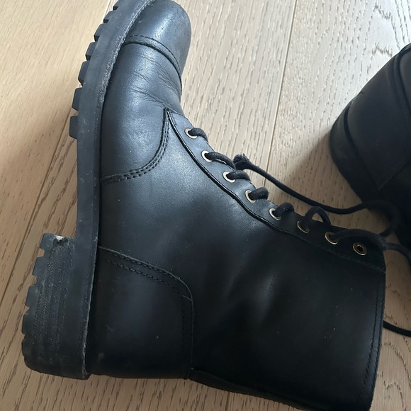 Ugg Combat Boots - Picture 8 of 8